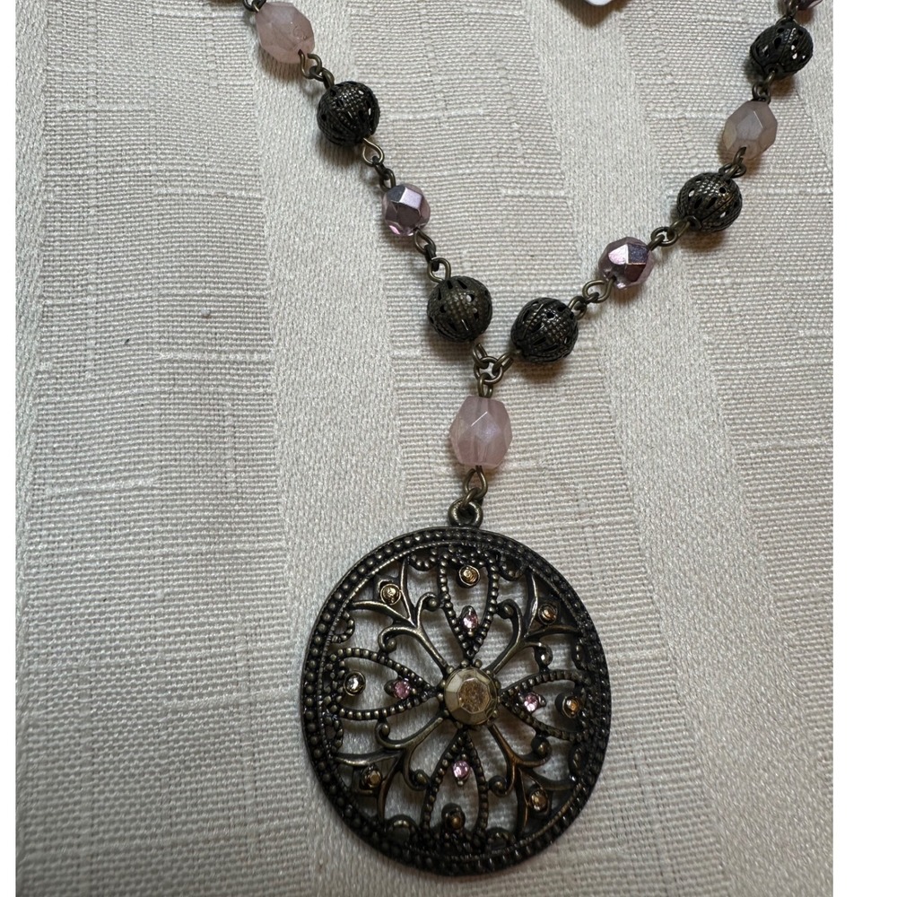 New York and Company Bronze Pink Beaded Filigree Medallion Pendant Necklace NWT